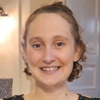 Headshot of Alexa Landsman